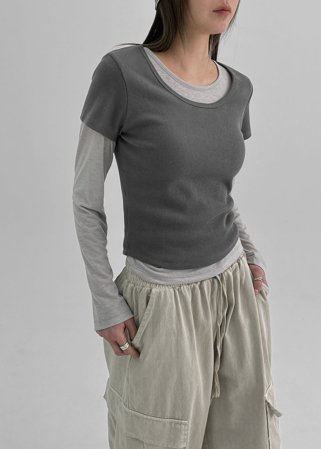 Black-Up [✨Spring New Product] [MADE] KINE V-Neck Rounding U-Neck Short Sleeve T-shirt