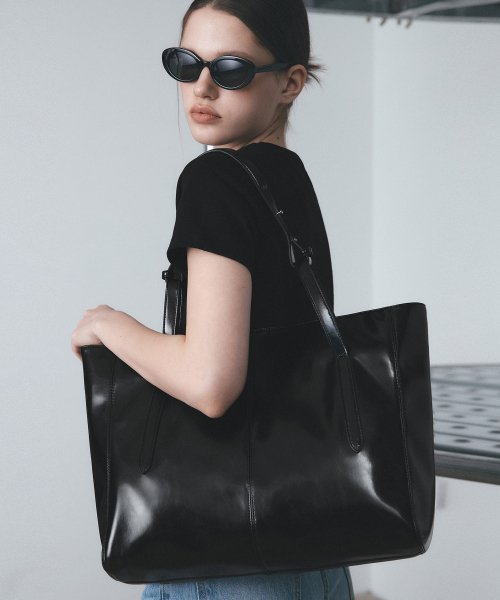 Glossy Two-Way Shopper Bag [BLACK]
