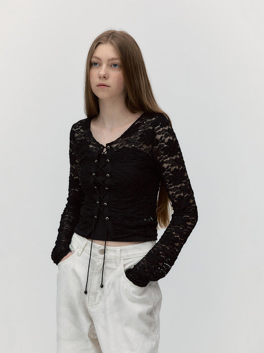 Eyelet Garden Lace Top [Black]