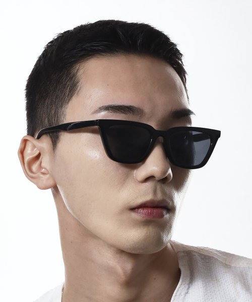 韓国サングラス SUA ブラック