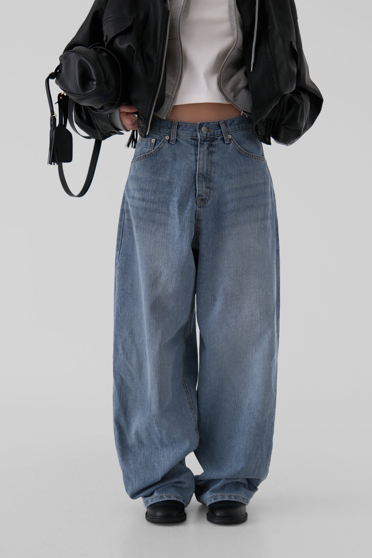 Autumn [made] Curved wide denim