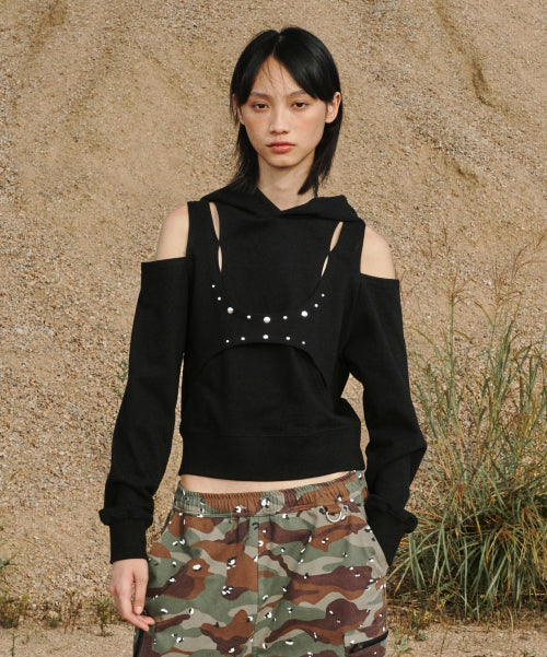 Cut-Out Metal Crop Hoodie [Black]