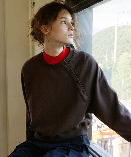 Button Raglan Sweatshirt BR