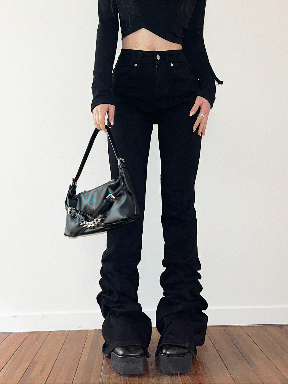 Kiko shirring black boots-cut pants | shirring high-waist black bootcut pants