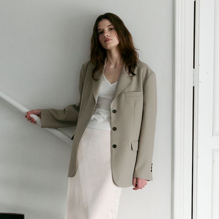 Oversized 3 Button Blazer_Light Khaki