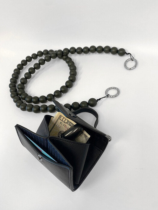 ONE+ ウォレット オリーブストラップバッグ