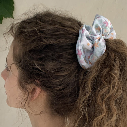 starfish scrunchie (scrunchie)