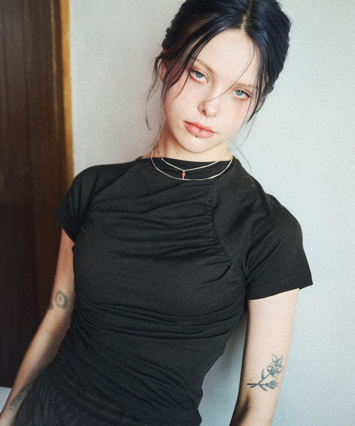 Lily Shirring T-Shirt [Black]