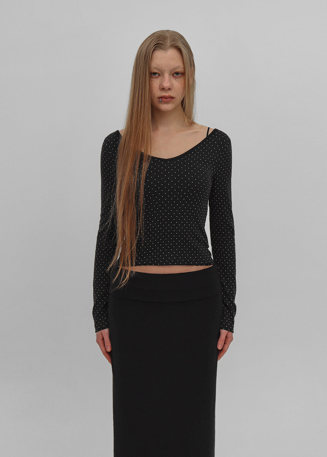 Black Up [✨Spring New Product] [MADE] SEVNIE Dotted V-Neck Long Sleeve T-shirt