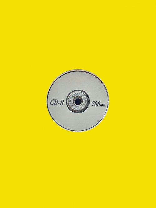 Spinning_CD pin badge