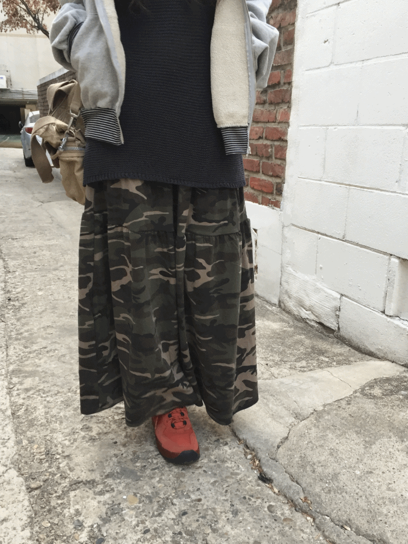 Sandhouse Teard Camo Skirt