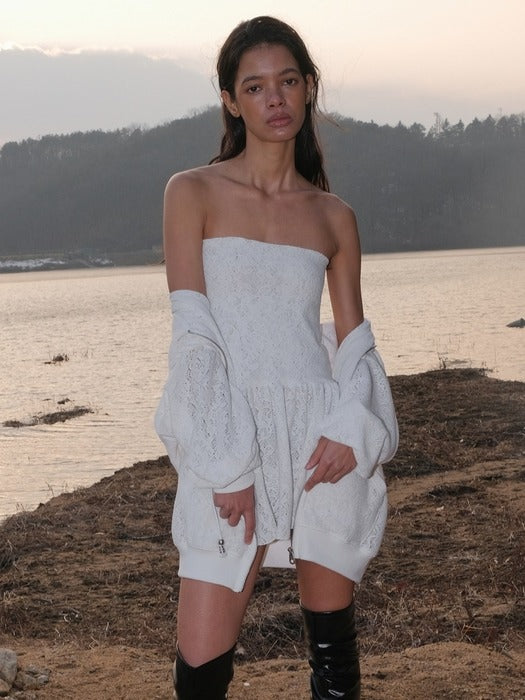BOTH SKIRT AND TOP IN LACE, WHITE
