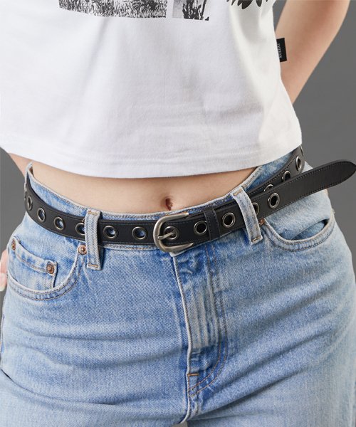 1970 Eyelet Italian Natural Cowhide Belt [Black]