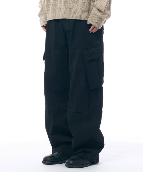 Multi Cargo Pants [Black]