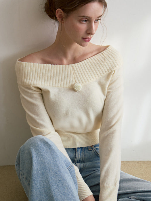 [SET]_corsage off-shoulder pullover-cream