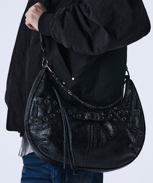 EYELET LEATHER SADDLEBAG BLACK