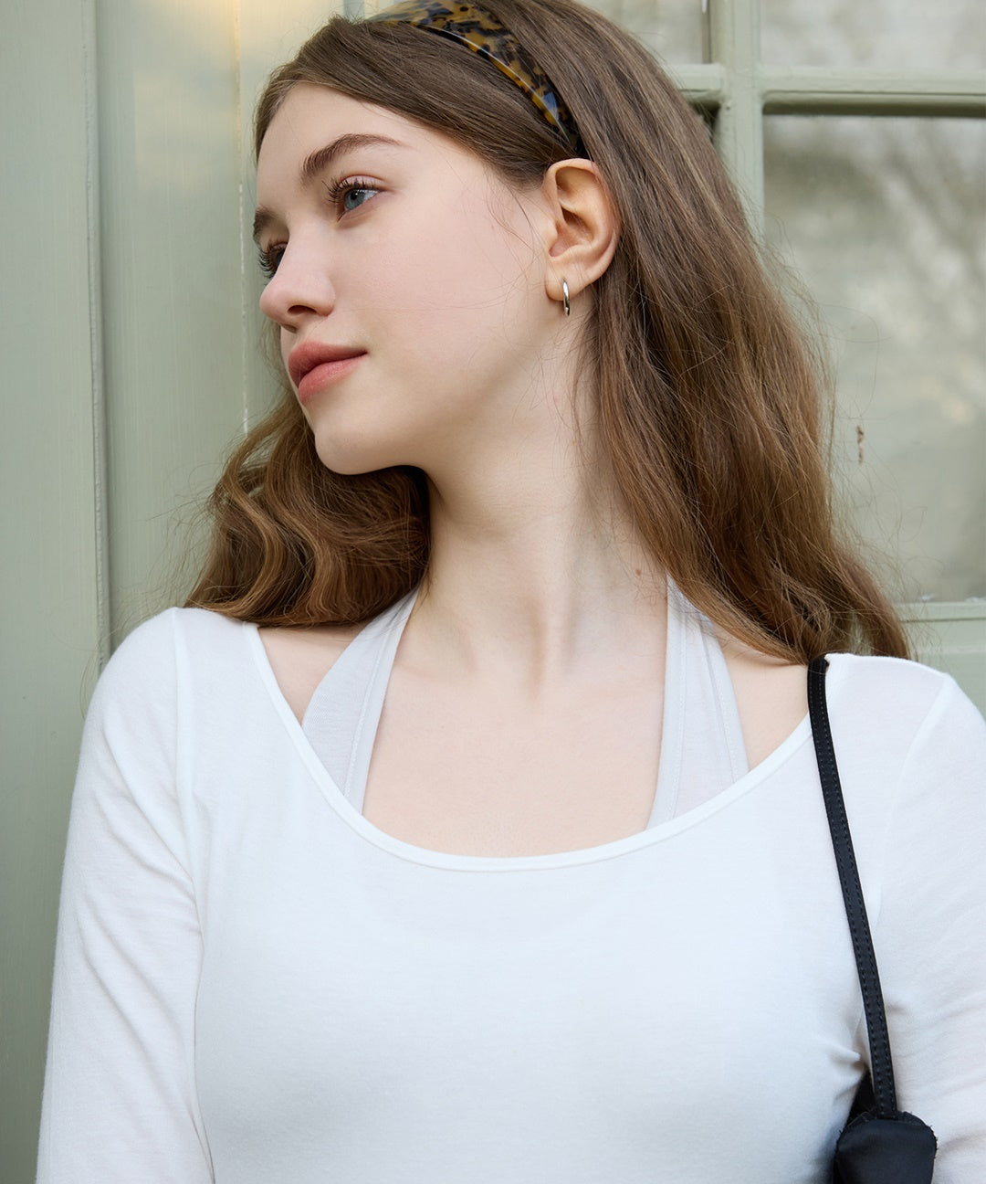 Letterprommoon Rib Halterneck Layered T-shirt (2 colors)