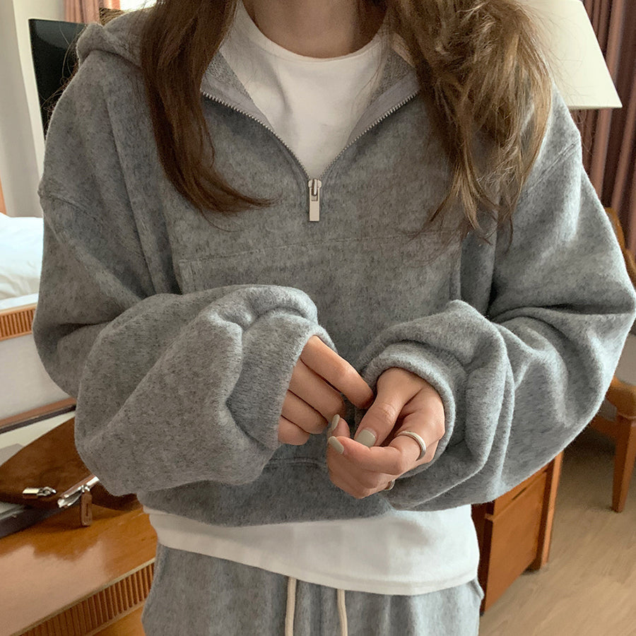 One log, hoodie zip-up