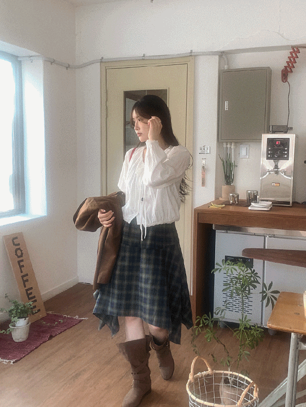 Mood inslow [Spring Again Look] Diane Lace Blouse