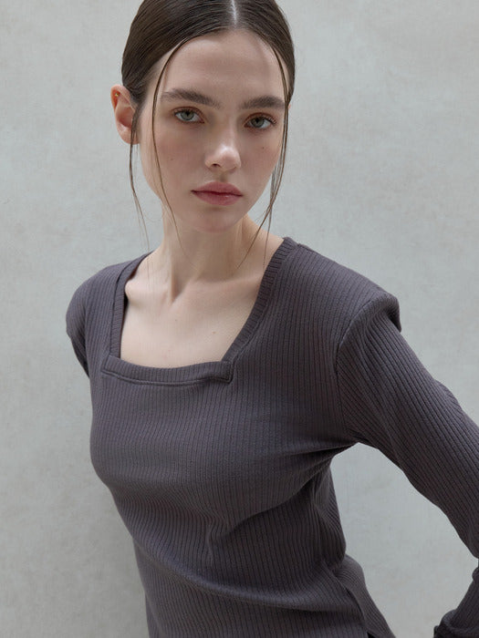 Square Neck Pad T-Shirt 2 Colors OU1158
