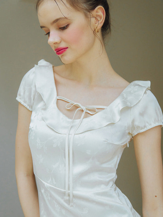 Scoop Neck Ruffle Detail Mini Dress_Ivory