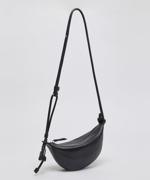 ARCHIVEPKE Small Fling Bag (Deep Sleep)_OVBAX24002BLK - Size & Reviews | MUSINSA