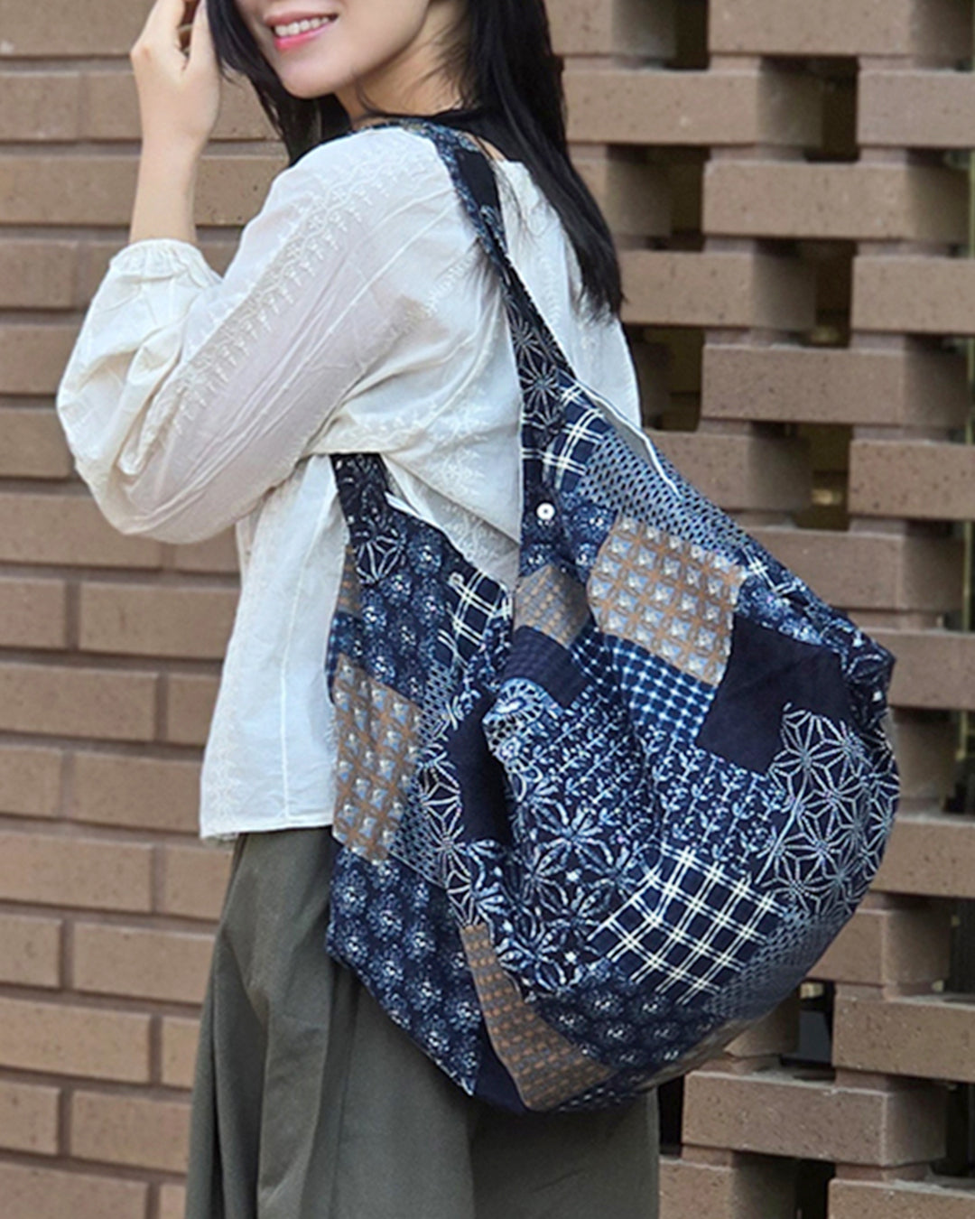Radish [Bobusang/Picnic Bag] Daisy Bag (Navy)
