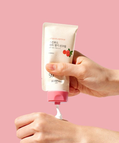 ベリーフレッシュサンスクリーン 50ml SPF50+ PA++++