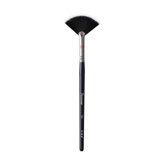Picasso 723 Fan Powder Brush