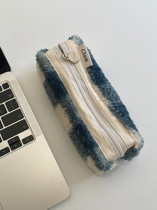 グリーンチェックのソフトファークラムラウンドペンケース