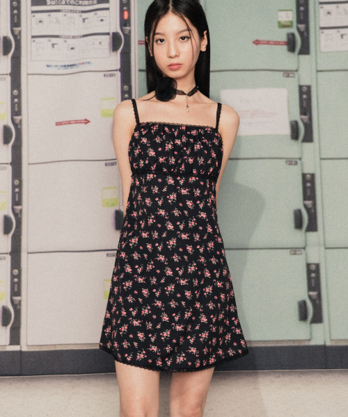 Flower lace dress black