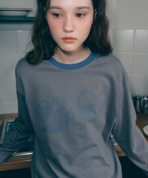 ALPHABET SKETCH CAT RINGER LONG SLEEVE CHARCOAL BLUE