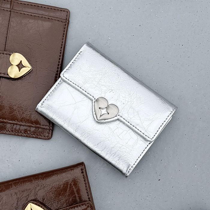 HEARTY FLAP WALLET - SILVER