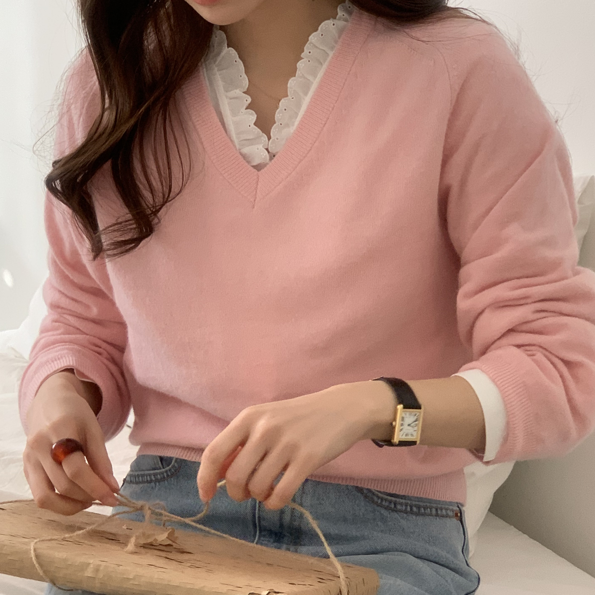 London Plat [Yellow Day] Welcome Melody Knitwear Women's Spring Knitwear Loose Fit Thin V-Neck Knitwear
