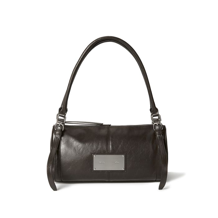 BUCKLE STRAP SHOULDER BAG IN BROWN